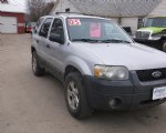 Image #2 of 2005 Ford Escape XLT