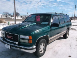1998 GMC Suburban SL